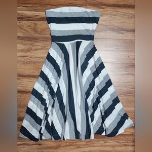 #125 American Eagle Outfitters Navy Blue and Gray Strapless Fit and Flare Dress